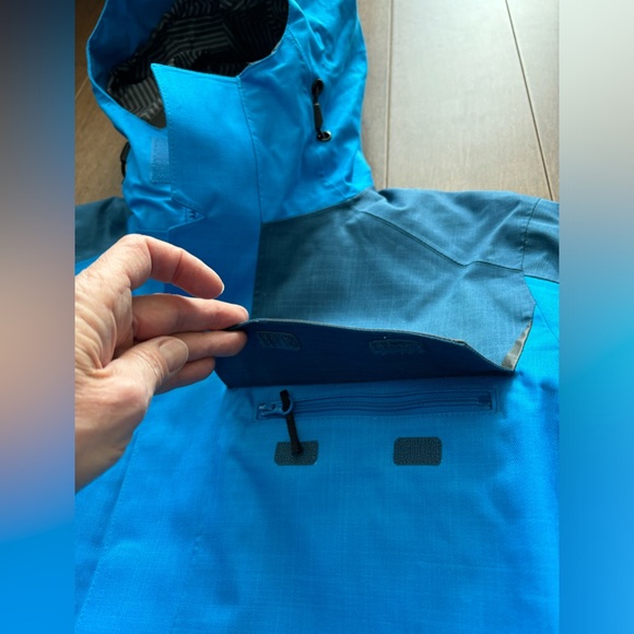 3in1 Ski jacket Under Armour, Storm cold gear, loose fit, medium - Picture 8 of 11